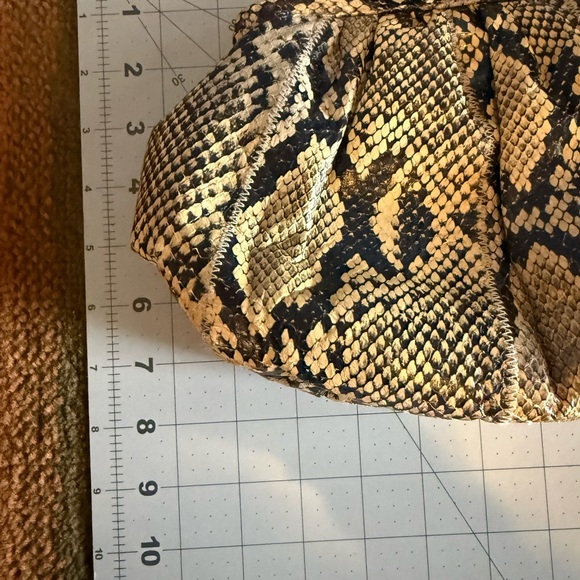Pantera Snakeskin Clutch in Black and Brown with Gold Clasp- GUC - Picture 5 of 12